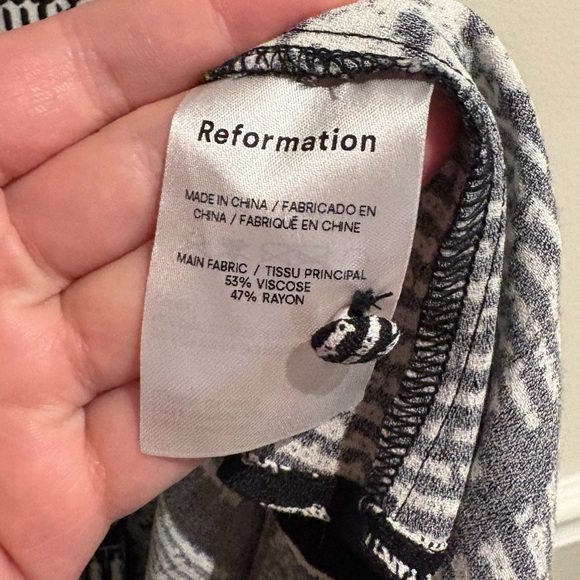 REFORMATION Locklin Zine Newspaper Black White Print Midi Dress Size 4 - Picture 8 of 8